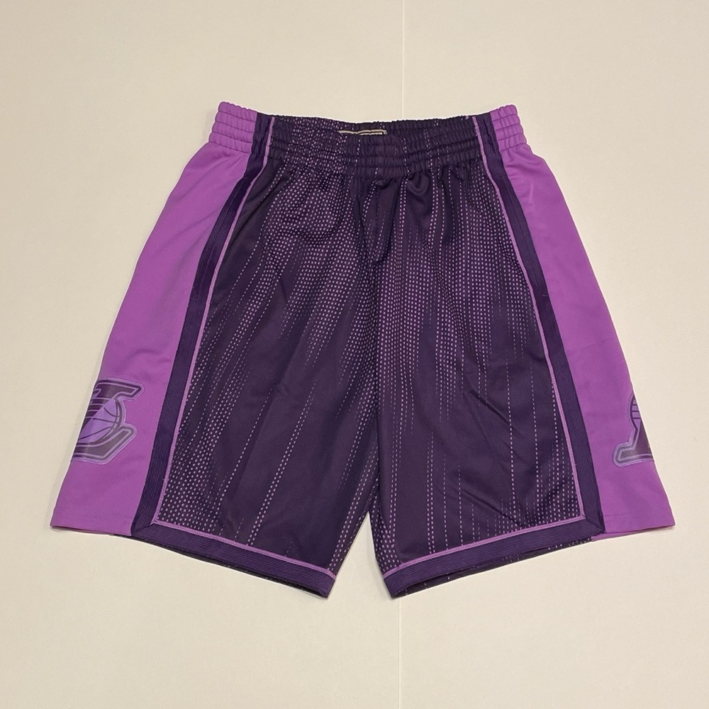 MITCHELL & NESS LOS ANGELES LAKERS MONOCHROME SWINGMAN SHORTS (BRAND NEW)